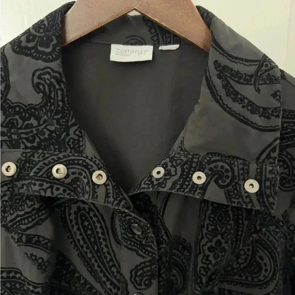 Chico’s Zenergy Velvet Detail Jacket S/M - Picture 5 of 8